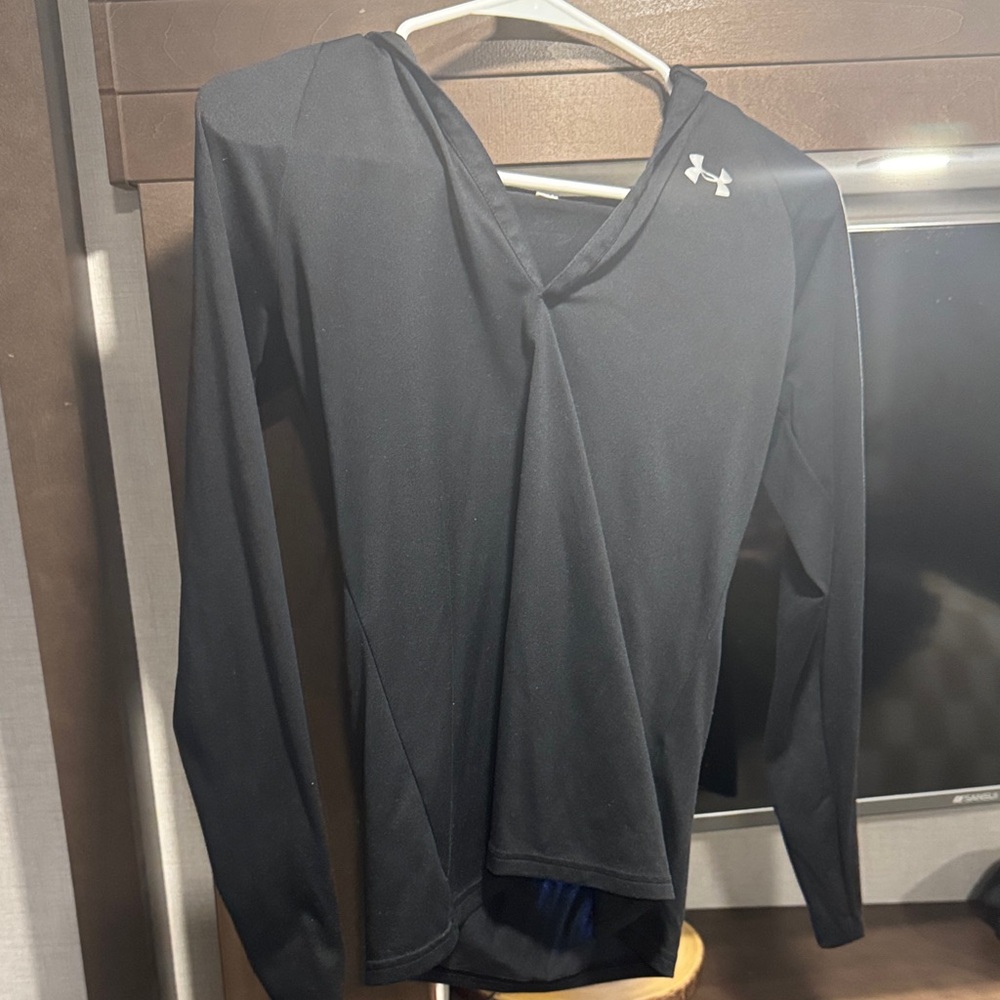 Under Armour Black V-Neck Long Sleeve Top